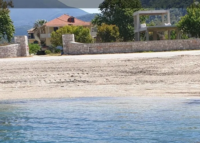 Makis * Βασιλική